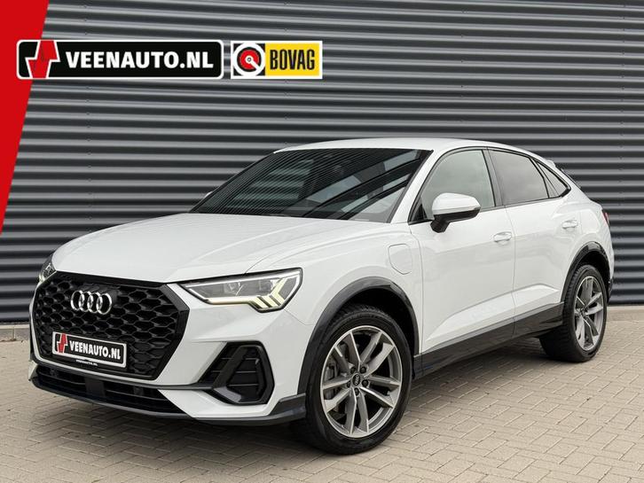 Audi Q3 Sportback 45 TFSI e S-LINE Edition Trekhaak/Camera, Auto's, Audi, Bedrijf, Te koop, Q3, ABS, Achteruitrijcamera, Airbags