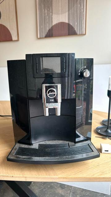 Jura E60 DEFECT beschikbaar voor biedingen