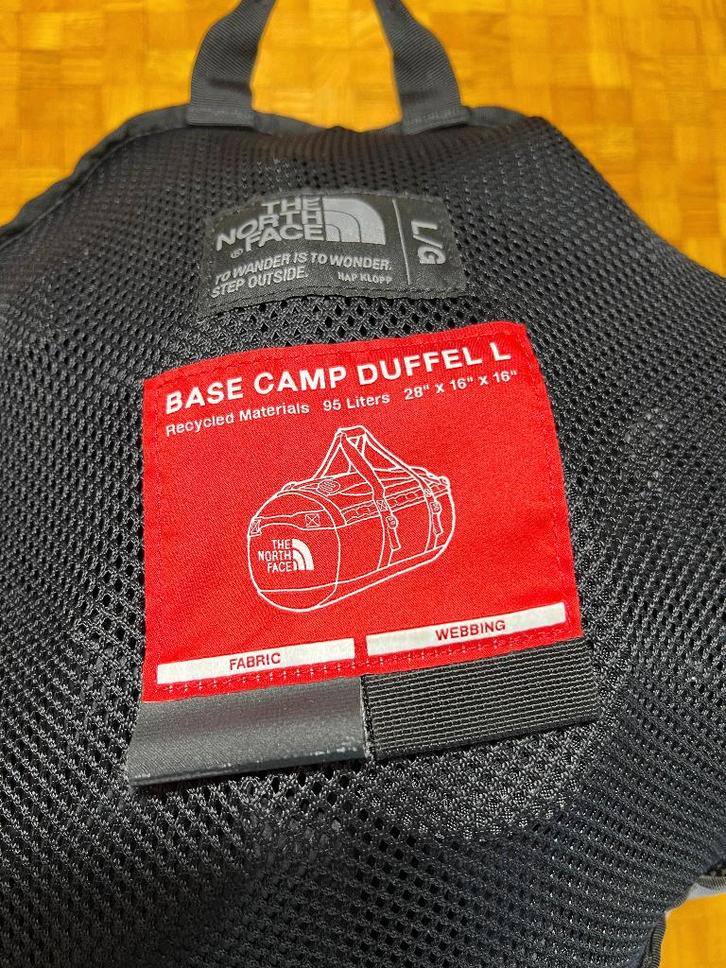 North Face duffel – zwart – maat L, Sieraden, Tassen en Uiterlijk, Tassen | Reistassen en Weekendtassen, Gebruikt, Zwart, 60 tot 80 cm