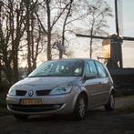 Renault Scénic 1.6 - NIEUWE APK, Auto's, 1345 kg, Stof, 4 cilinders, Parkeersensor