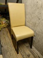 Set van 6 eetkamerstoelen – 4 bruin & 2 beige (kunstleer), Ophalen, Gebruikt, Bruin, Hout