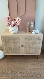 Rotan kastje, Huis en Inrichting, Kasten | Dressoirs, Ophalen, Met deur(en), Scandinavisch, 50 tot 100 cm