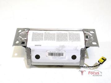 Airbag rechts (Dashboard) van een BMW 1-Serie beschikbaar voor biedingen