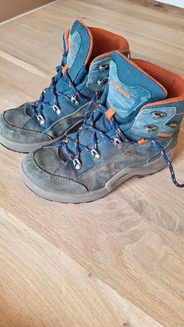 lowa kody 3 gtx mid junior maat 35 beschikbaar voor biedingen