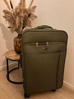 Groene Check-in Koffer met 4 Wieltjes, Sieraden, Tassen en Uiterlijk, Koffers, Nieuw, Zacht kunststof, 35 tot 45 cm, Uitschuifbare handgreep