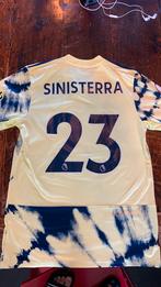 Sinisterra leeds united., Sport en Fitness, Voetbal, Maat M, Ophalen of Verzenden, Zo goed als nieuw, Shirt