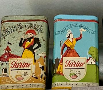 2 Antieke blikken Elesca bloem franse brocante blik beschikbaar voor biedingen