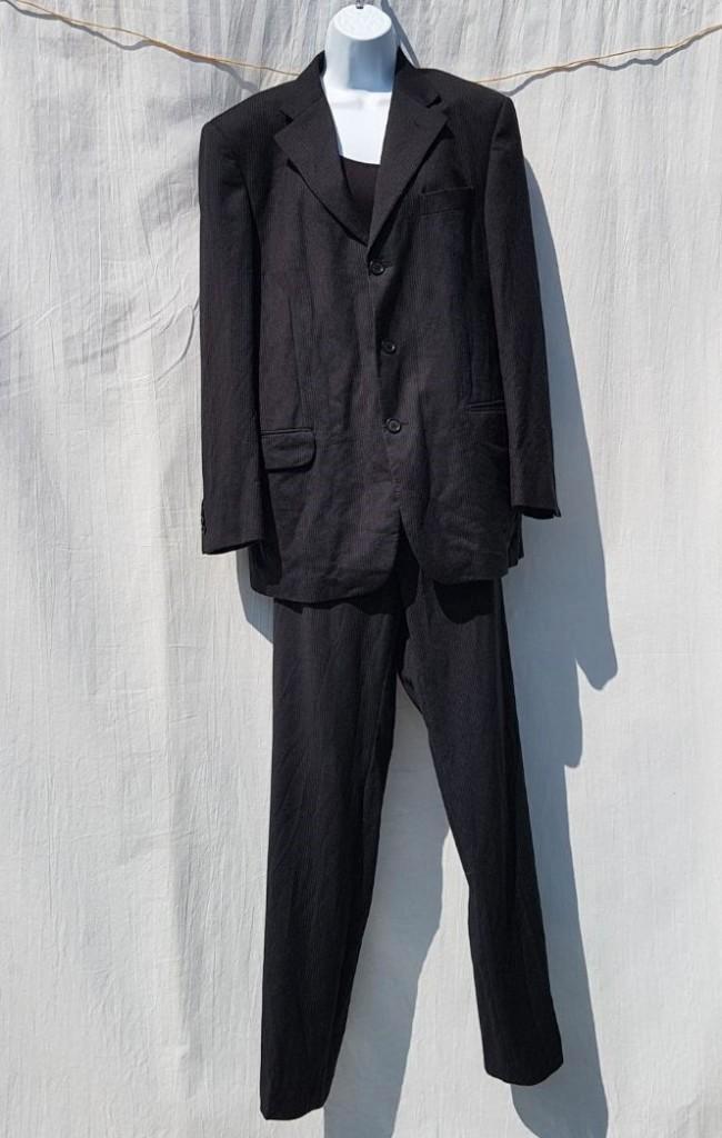 Net heren kostuum, krijtstreep. mt 52. 100%wol. Merk Habitus, Kleding | Heren, Kostuums en Colberts, Zo goed als nieuw, Maat 52/54 (L)