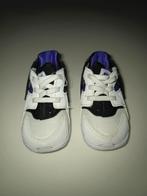 Nike huarache 23,5, Kinderen en Baby's, Babykleding | Schoentjes en Sokjes, Schoentjes, Meisje, Ophalen of Verzenden, Zo goed als nieuw