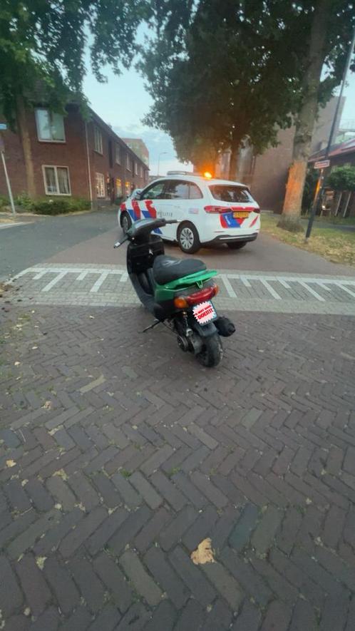 Zip type 3 172cc LC, Fietsen en Brommers, Scooters | Piaggio, Zo goed als nieuw, Zip, Ophalen