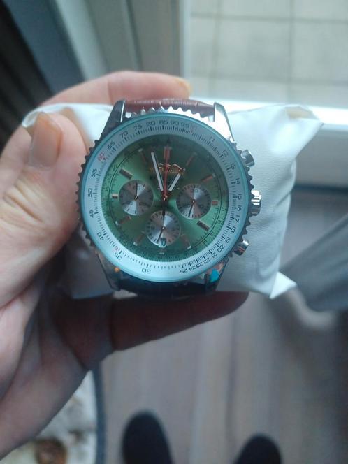 Breitling Navitimer bruine band lichtgroene plaat., Sieraden, Tassen en Uiterlijk, Horloges | Heren, Nieuw, Breitling, Staal, Ophalen of Verzenden
