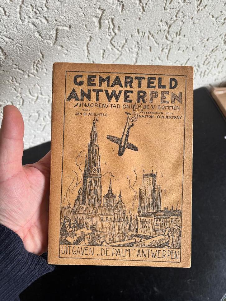 Jan de Schuyter - Gemarteld Antwerpen - WO2 - 1946, Boeken, Oorlog en Militair, Gelezen, Algemeen, Tweede Wereldoorlog, Ophalen of Verzenden