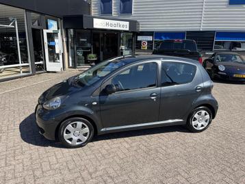 Toyota Aygo 1.0-12V Comfort beschikbaar voor biedingen