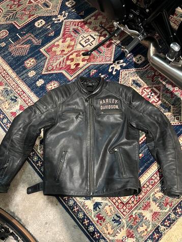 Harley-Davidson jas leer L nieuwstaat beschikbaar voor biedingen