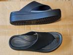 Crocs teenslippers Brooklyn, Kleding | Dames, Schoenen, Slippers, Zwart, Nieuw, Ophalen of Verzenden