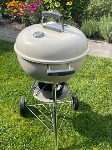 Weber BBQ 47cm beschikbaar voor biedingen
