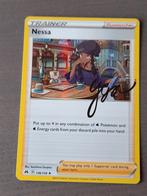 Crown zenith 136/159 nessa holo, Hobby en Vrije tijd, Verzamelkaartspellen | Pokémon, Ophalen of Verzenden, Zo goed als nieuw