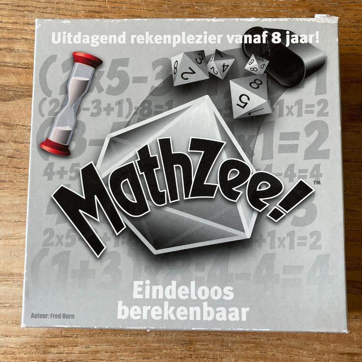 Mathzee! uitdagend rekenplezier (2-6 spelers, 8+jaar) zgan, Hobby en Vrije tijd, Gezelschapsspellen | Overige, Zo goed als nieuw