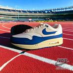 Nike Air Max 1 'Athletic Depts. Blue', Kleding | Heren, Schoenen, Nieuw, Blauw, Ophalen of Verzenden, Sneakers of Gympen