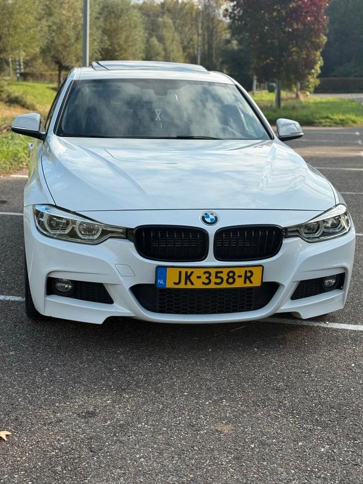 BMW 3-Serie 330e Iperformance MSport 252pk Aut 2016 Wit, Auto's, BMW, Particulier, 3-Serie, Hybride Elektrisch/Benzine, Plug-in hybride