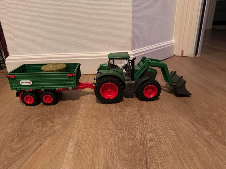 Schleich Tractor met Aanhanger - Zo goed als nieuw!, Hobby en Vrije tijd, Modelauto's | 1:32, Zo goed als nieuw, Tractor of Landbouw