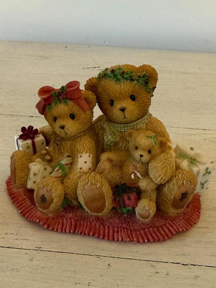 Cherished Teddies - Jade, Kieren & Callum, Verzamelen, Beelden en Beeldjes, Zo goed als nieuw, Overige typen, Ophalen of Verzenden