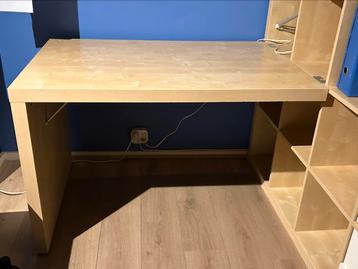 Bureaublad voor aan Kallax kast IKEA; zonder kasr