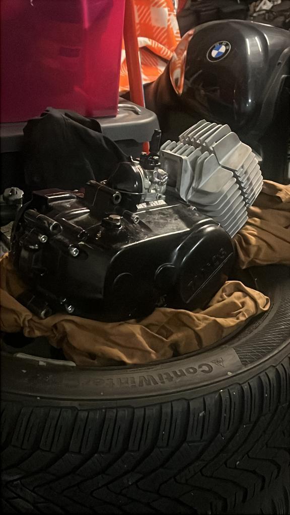 Tomos blok revisie, Auto diversen, Autosport-onderdelen, Zo goed als nieuw, Ophalen of Verzenden