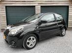 Renault Twingo 1.2-16V Dynamique. Airco. Cruise. 2e eigenaar, 839 kg, 4 cilinders, 4 stoelen, Zwart