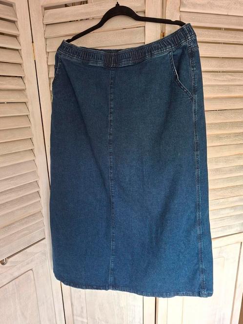 Mooi Ulla Popken jeans rok, maat 46/48 zgan, Kleding | Dames, Rokken, Zo goed als nieuw, Maat 46/48 (XL) of groter, Blauw, Ophalen of Verzenden