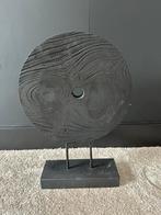 Zwart houten ornament op standaart, Ophalen of Verzenden
