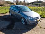 Opel Astra 1.6 5D, NAP 4 nw banden, nw apk, ac, elekt ramen, Auto's, 1165 kg, Origineel Nederlands, Te koop, Zilver of Grijs