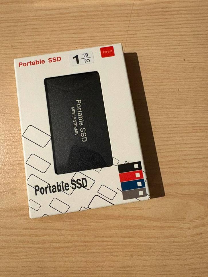 Externe harde schijf 1TB NIEUW, Computers en Software, Harde schijven, Zo goed als nieuw, Laptop, Extern, HDD, USB, Ophalen of Verzenden