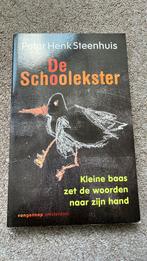 P.H. Steenhuis - De schoolekster, Boeken, Essays, Columns en Interviews, Ophalen of Verzenden, P.H. Steenhuis, Zo goed als nieuw