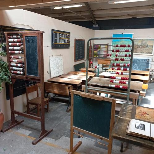 Oud klaslokaal, Antiek en Kunst, Curiosa en Brocante, Ophalen