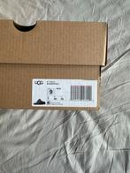 UGG Scuffette II sloffen / slippers zwart maat 40 | NIEUW, UGG, Beige, Nieuw, Ophalen of Verzenden