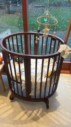 Stokke Ronde houten wieg zonder mobiel, Kinderen en Baby's, Babywiegjes en Ledikanten, Ophalen of Verzenden, Zo goed als nieuw