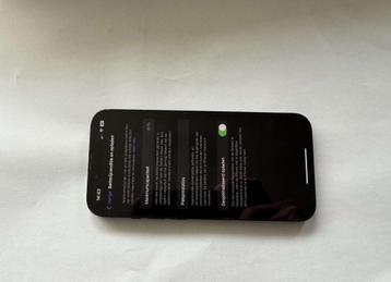 Apple iPhone 14 zwart beschikbaar voor biedingen