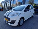 Peugeot 107 1.0 Access Accent 5-Deurs Airco Face Lift, Voorwielaandrijving, Euro 5, Gebruikt, 4 stoelen