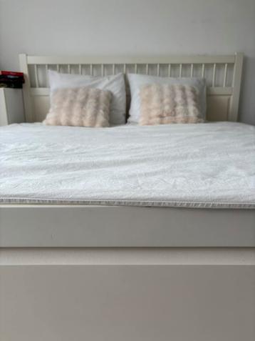 Ikea Hemnes Tweepersoonsbed 180x200 beschikbaar voor biedingen