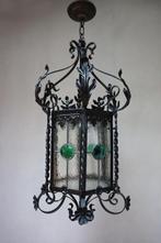 Grote antieke hallamp/ hanglamp in ijzer en glas in lood, Gebruikt, Glas, Minder dan 50 cm, Antiek