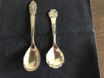 Verzilverde AVRO Thee lepel 1934 - 15 cm en suikerlepel 1936 beschikbaar voor biedingen