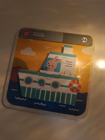 Nieuwe Houten Puzzel - Boot beschikbaar voor biedingen