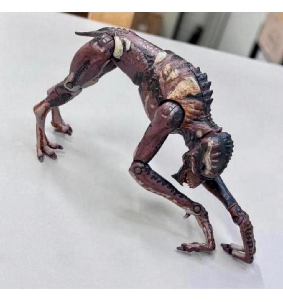 Figurine Officieel Primeval Future Predator 6 inch Zeldzaam, Verzamelen, Actiefiguur of Pop, Ophalen of Verzenden, Zo goed als nieuw