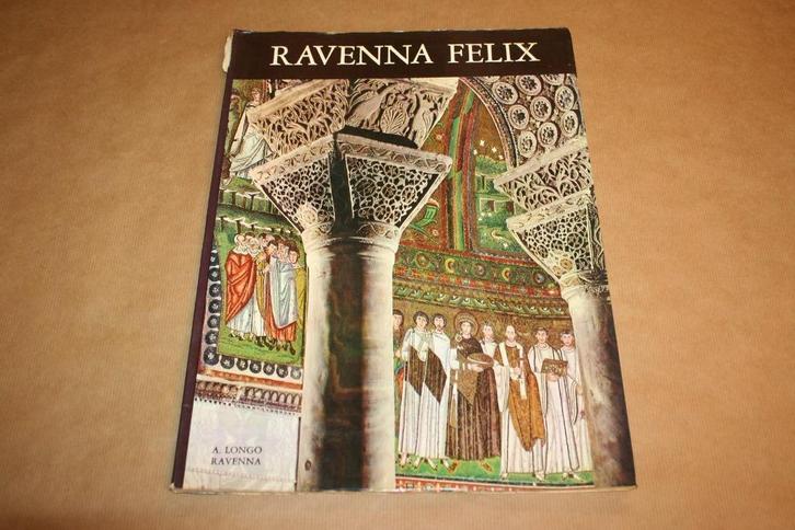 Ravenna Felix [ikonen kunst], Boeken, Kunst en Cultuur | Beeldend, Gelezen, Ophalen of Verzenden
