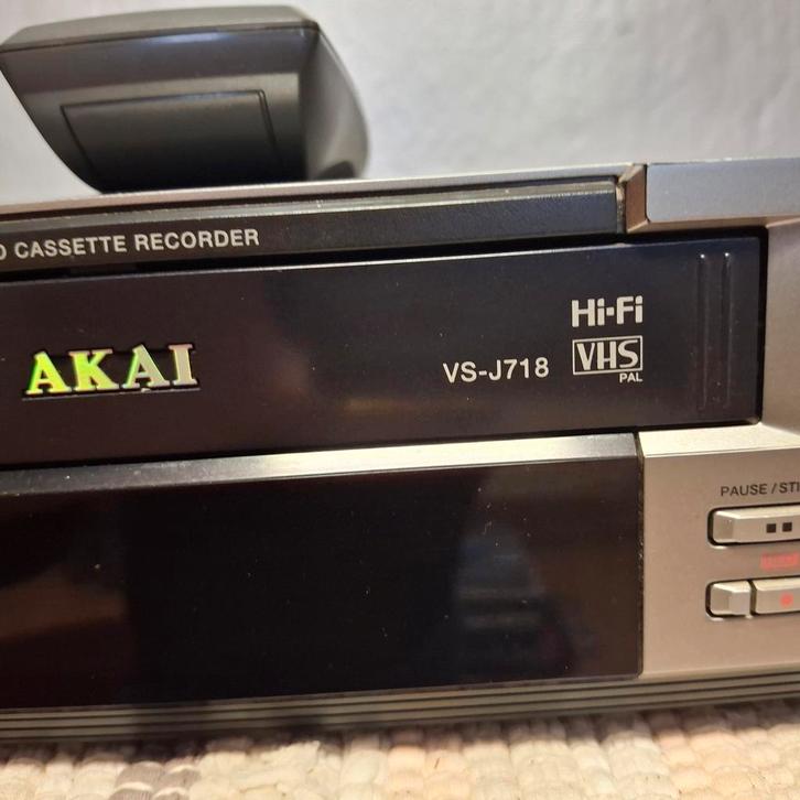 AKAI videorecorder + JVC TV., Audio, Tv en Foto, Videospelers, Ophalen