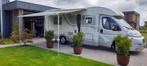Hele nette ruime camper Adria Coral S 680 ST, Caravans en Kamperen, Campers, Ringverwarming, Tot en met 3, Adria, Half-integraal