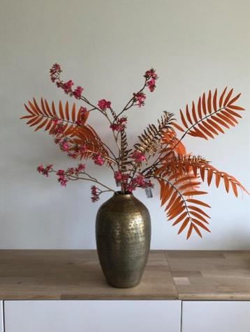 bloemarrangement kunstbloemen beschikbaar voor biedingen