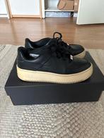 Nike Air Force - Maat 37,5 met doos, Kleding | Dames, Schoenen, Zwart, Nike, Ophalen of Verzenden, Sneakers of Gympen