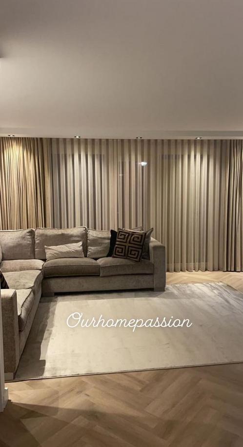 Velvet velours laagpolig eric kuster stijl darktaupe zwart, Huis en Inrichting, Banken | Complete zithoeken, Nieuw, Ophalen